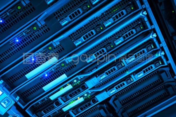 网络服务器与云计算装备技术服务 数字化时代的基石